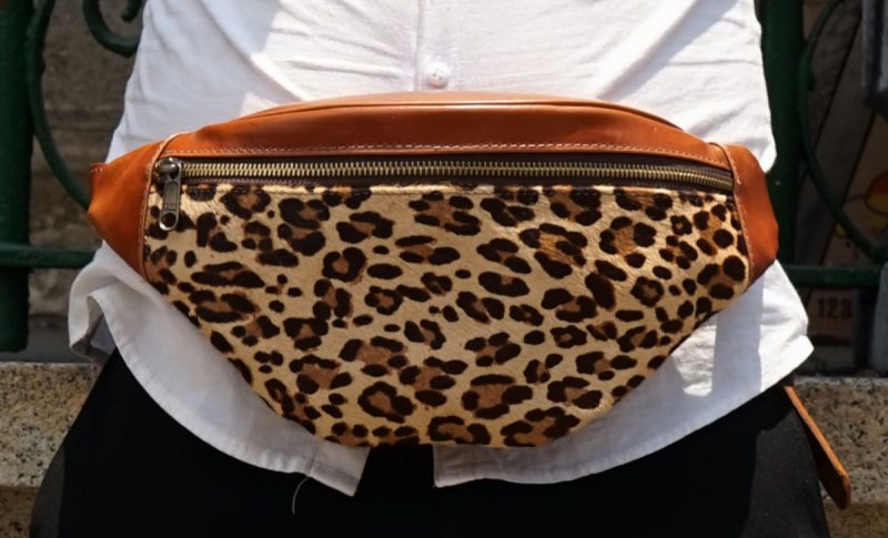 Hoi An Real Leather - Da Bao Real Leather: The Hip Bag, leopard style. Close-up.
