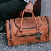 Hoi An Real Leather - Da Bao Real Leather: Duffle Bag in vintage style, brown colour. Side pockets with zippers.