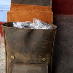 Hoi An Real Leather - Da Bao Real Leather Hoi An: Showing spaciousness of bootstrap backpack and lining of 100% cashmere.