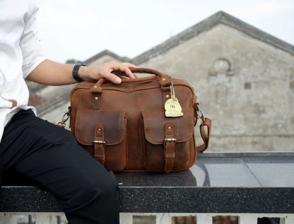 Hoi An Real Leather - Da Bao Real Leather: Leather Bags - Big Leather Briefcase with 2 compartments and outer pockets. Stylish vintage looking buffalo leather